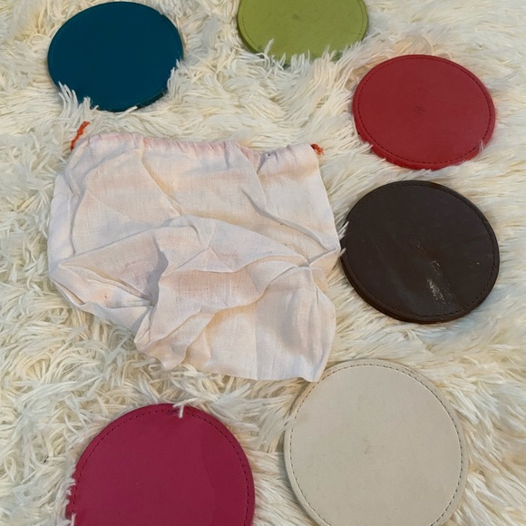 Magnetic coach coasters - Picture 10 of 14